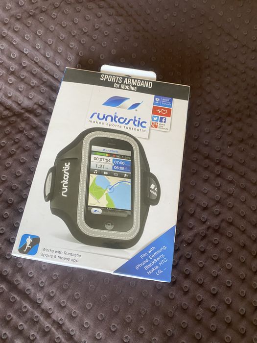 Etui naramienne do biegania