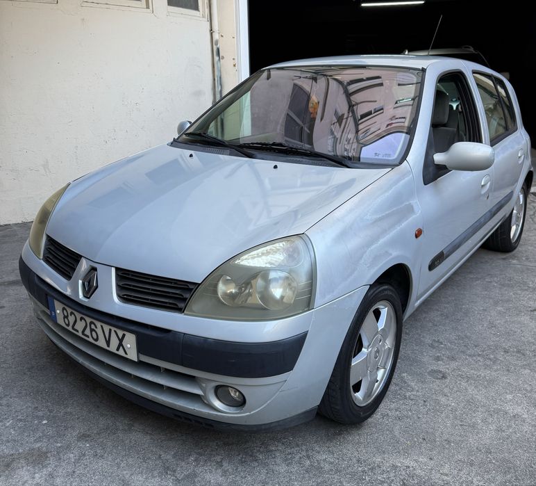 Renault Clio II 1.2 16V - RESERVADO