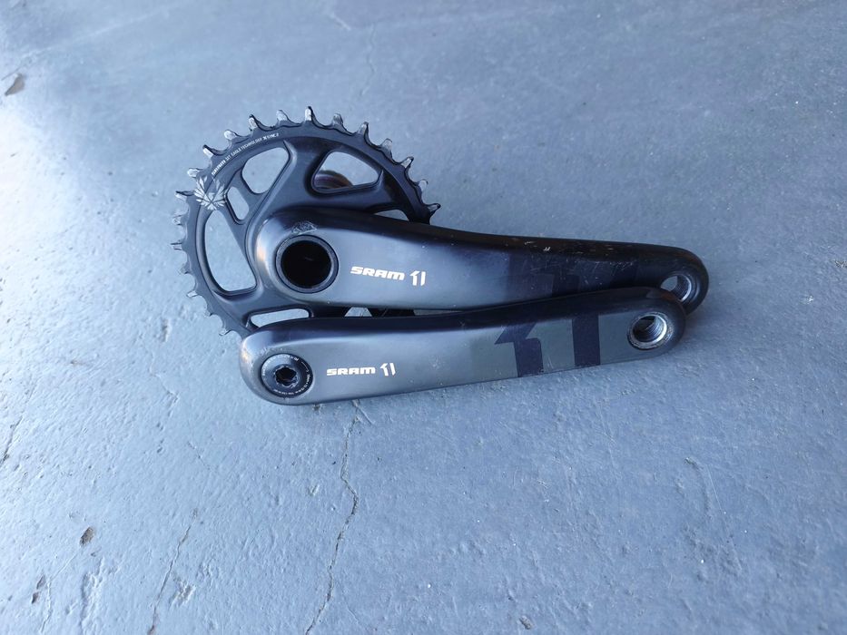 travões Sram XO trail manetes carbono/ pedaleira Sram em carbono