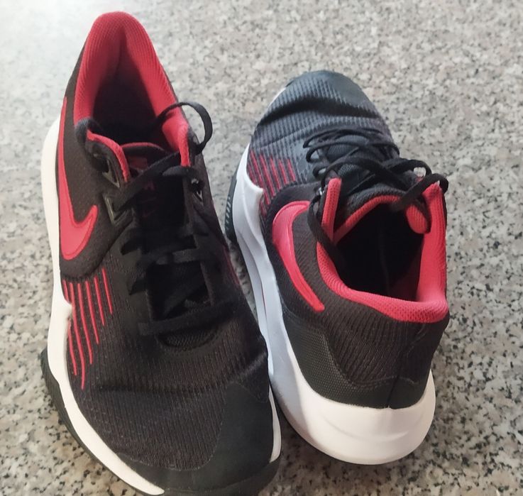 Sapatilhas Homem Nike usadas 43