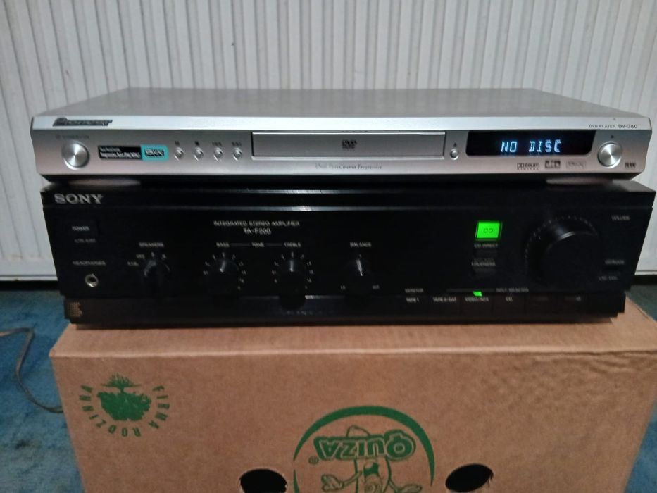 Ampituner Sony TA -F200 .DVD Pionier  DV 380 .kolumny Milton Tonsil 80 w