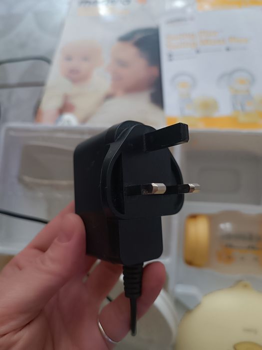 Молоковідсмоктувач medela