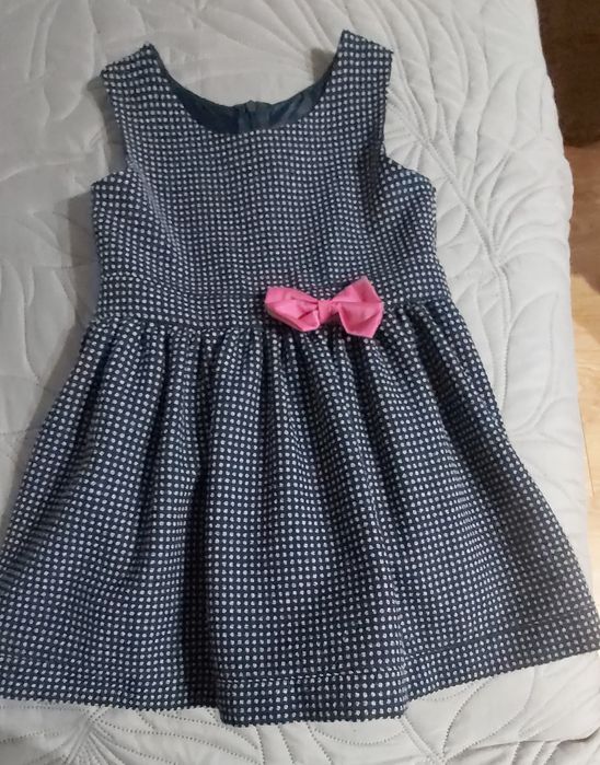 Sukienka rozmiar 110 - 116