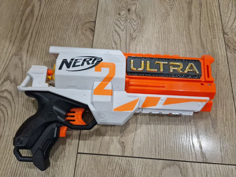 Pistolet NERF na