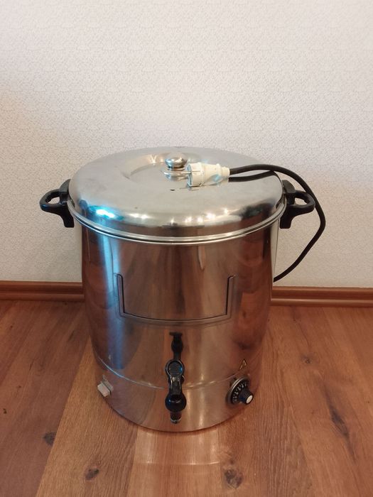 30 л водонагреватель-термопот Hendi