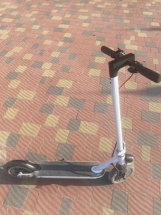 Crosser e9 електросамокат