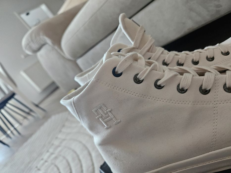 Trampki męskie Tommy Hilfiger 44 kremowe