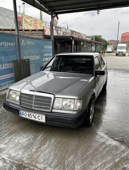 В розборі Mercedes-Benz w124 3.0D om603