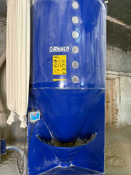 Зернодробарка кормозмішувач Osuch (дробарка молоткова змішувач кормів)