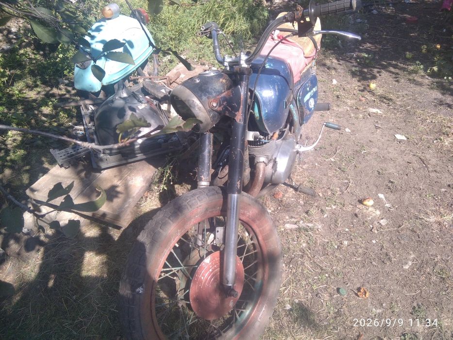 Продам Иж планету