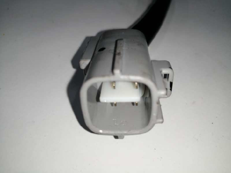 ENGATE CINTO ESQUERDO TOYOTA COROLLA VERSO 2008 -E034501