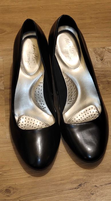 Czarne czółenka dexflex comfort  42 jak nowe USA