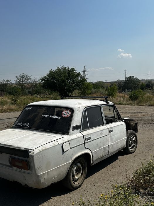 Автомобиль ваз 2106