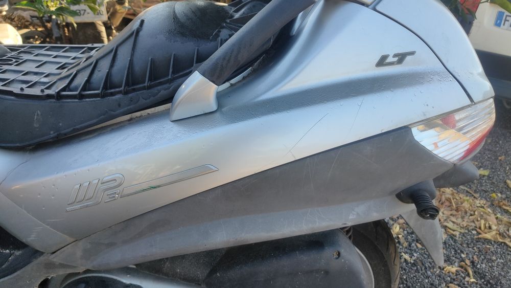 Piaggio MP3 400LT