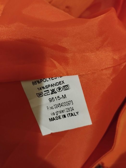 Blaser forrado laranja novo