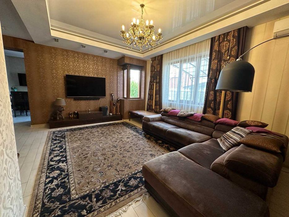 Продам КАЧЕСТВЕННЫЙ ДОМ посёлок Кирова м Ак Павлова и Ак Барабашова AB