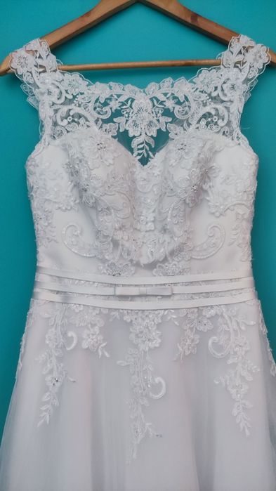 Suknia ślubna rozmiar 38