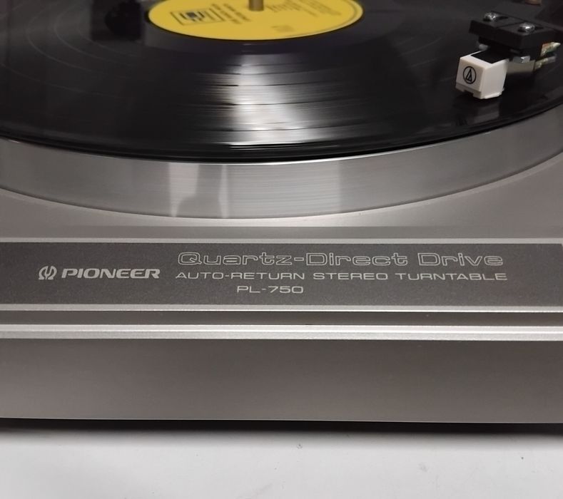 PIONEER gira-discos PL-750