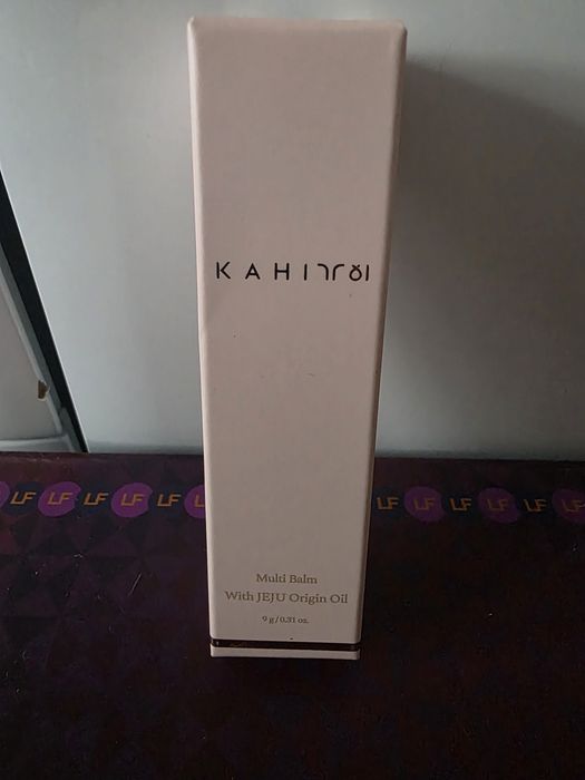 Kahi  multifunkcyjny balsam w sztyfcie