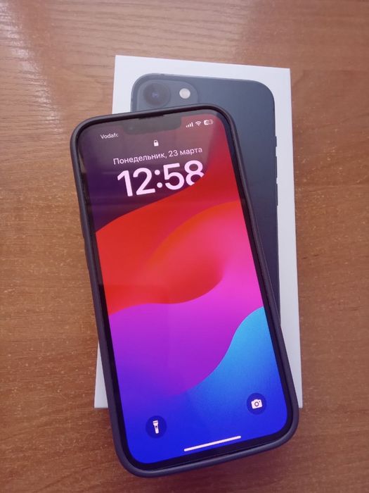 IPhone 13 Midnight blue 128gb
