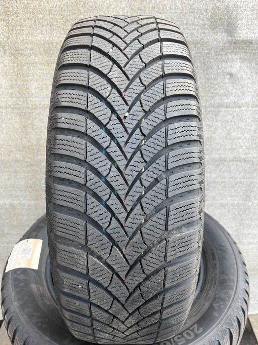 [W132] 4x 205/60/16 Opony zimowe Semperit Seed-Grip 5 XL 24r 8mm