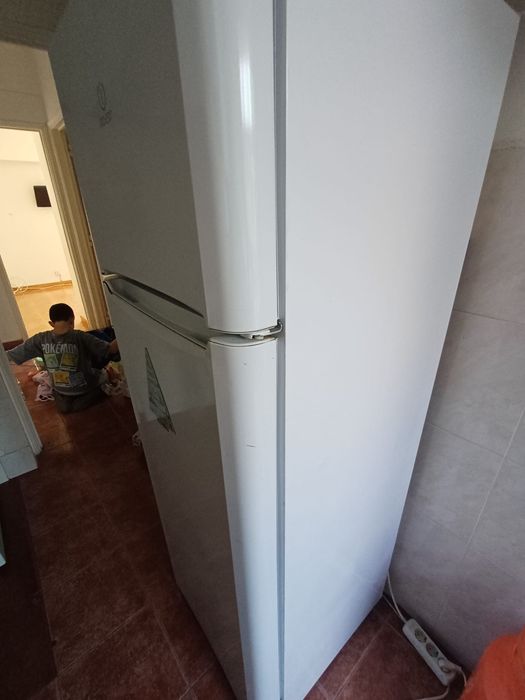 Frigorifico Indesit