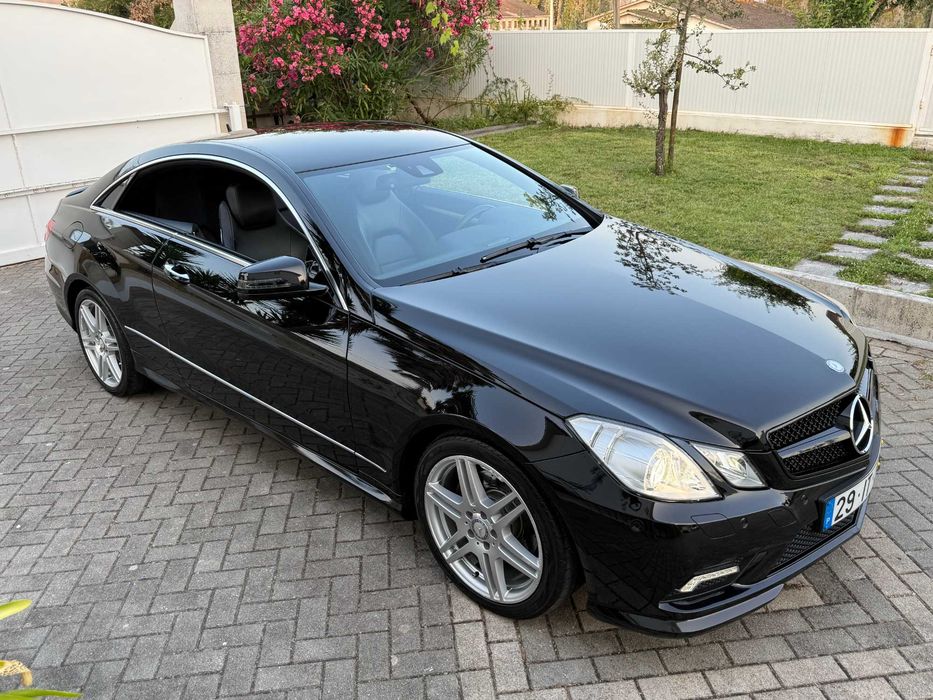 Mercedes E 350 CDI Coupe AMG Auto *Pele*Keyless*HK*Memórias*