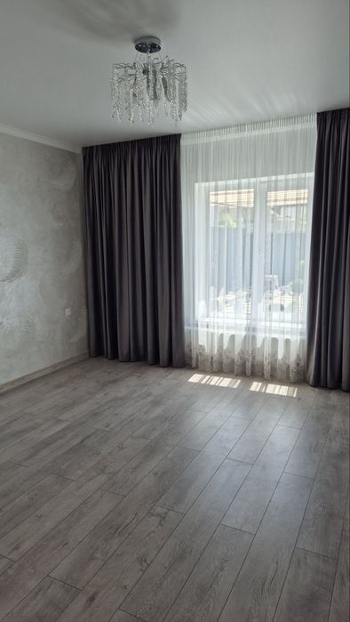 Продам 2 комнатную квартиру 1 этаж