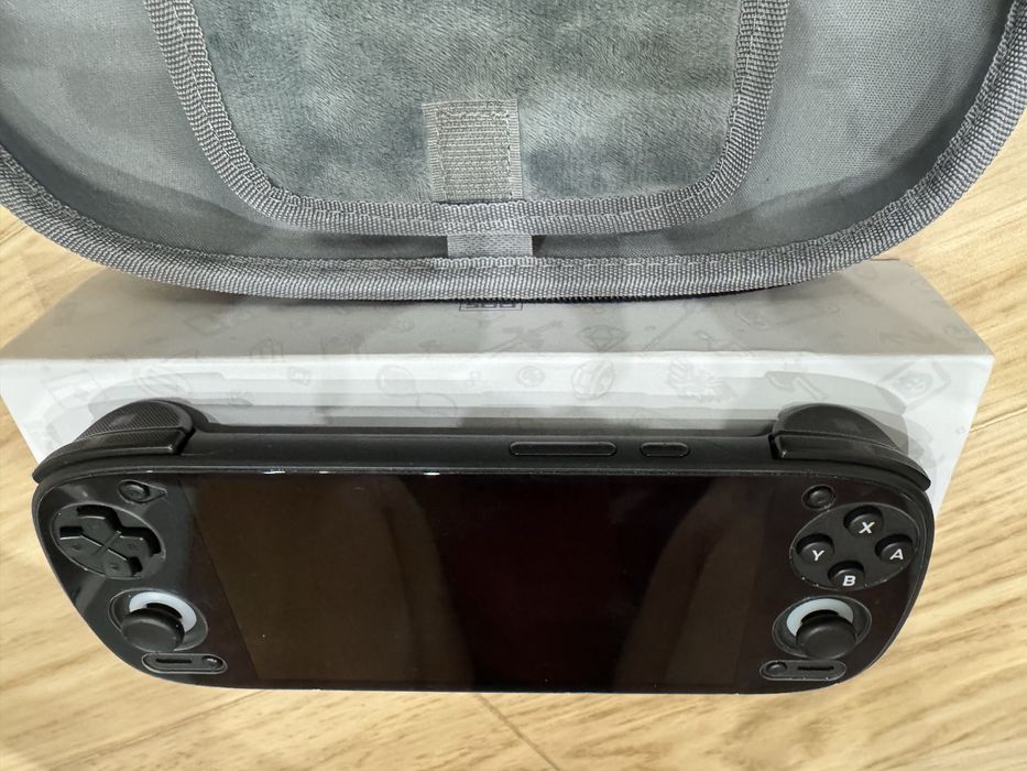 Ігрова приставка Retroid Pocket 5