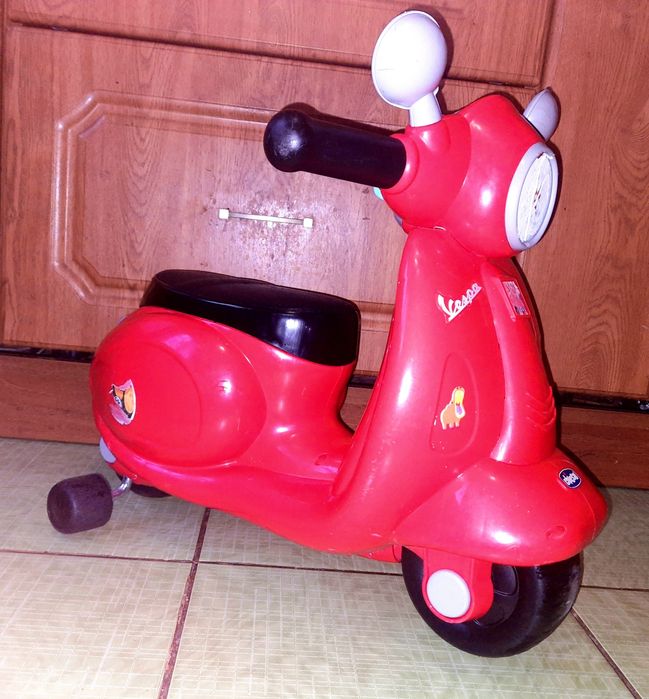 Біговел Chicco Vespa