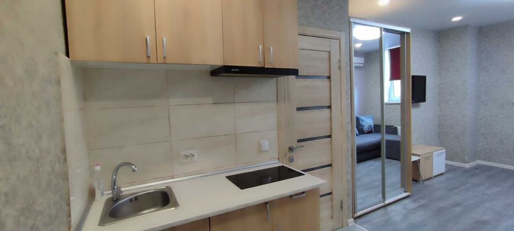 Сдам 1 ком. студию новый дом ЖК.Дмитриевский ул.Жабатинского 7000 гр