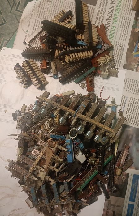 Радиодетали б у .диоды транзисторы резисторы