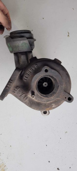 Turbo Garret VNT 15 para Motores 1.9TDI grupo VAG - 028,145702D usado