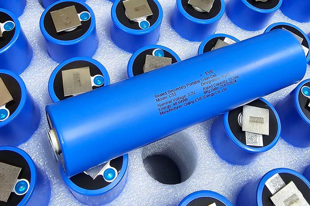 Акумулятор 33140 з плаcтинами EVE LiFePO4 3.2V 15Ah Ver. V2‼️