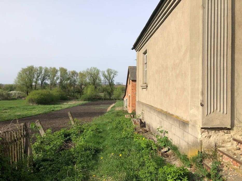 Продаж будинку в селі Кинашів