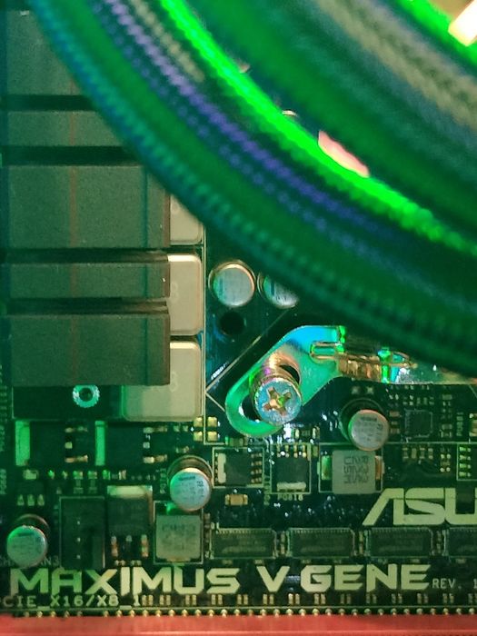 Игровой Intel Core i7 3770K(3.5Ghz), Asus Maximus V Gene,16 Gb ОЗУ