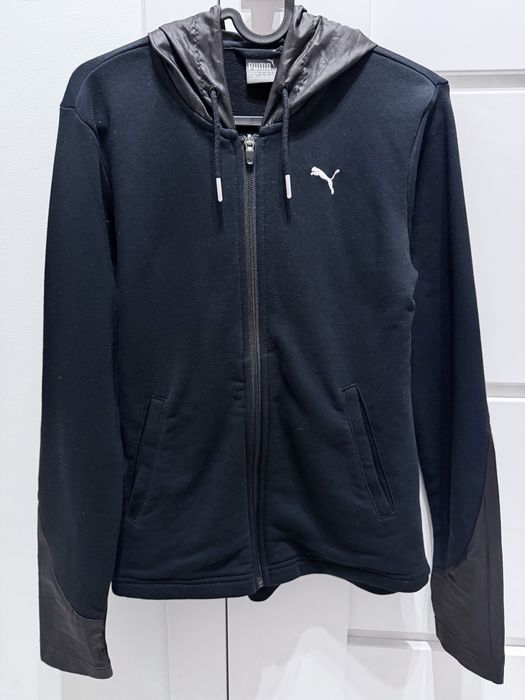Bluza czarna rozpinana z kapturem 68% bawełna Puma