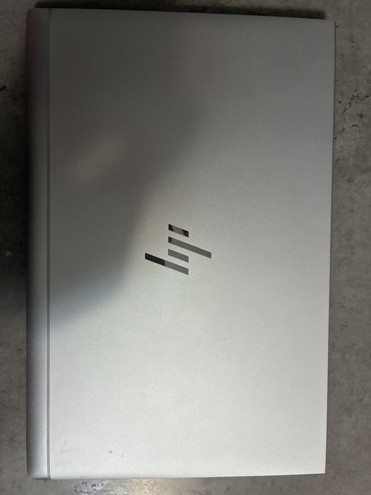 laptop HP EliteBook 830 G8