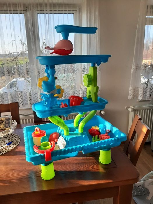 Wodna zabawka stoł