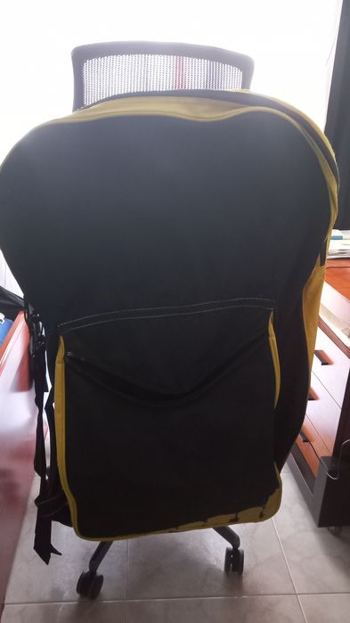 Vendo mochila de Bodyboard, muito barata