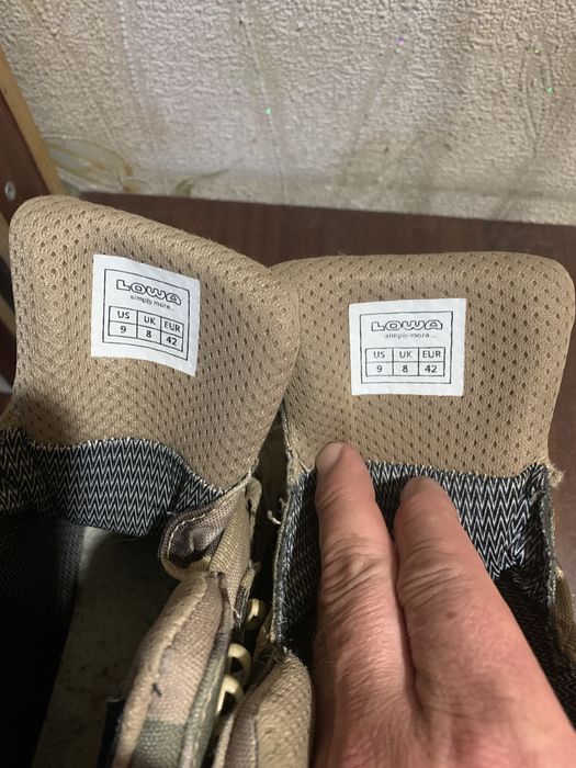 Продам берци LOWA 42 размер