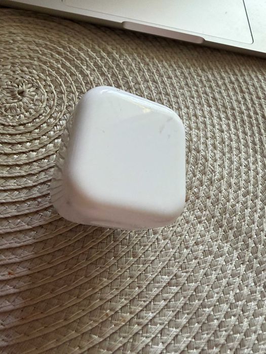 Oryginalna składana ładowarka Apple (wtyczka UK / angielska) – USB 5W