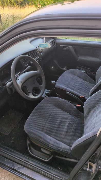 VW Golf 1.4 GL Confort (poucos KMS)