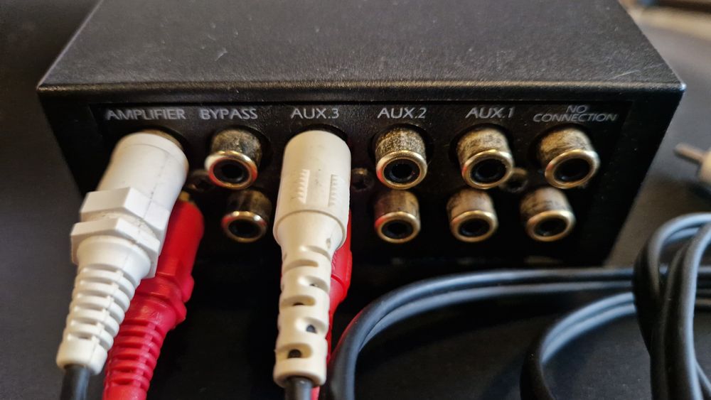 QED MA32 Input Expander64298186717571123