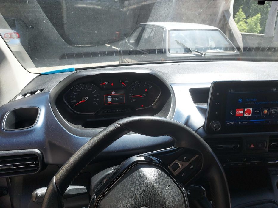 Peugeot Rifter Allure 5 Lugares