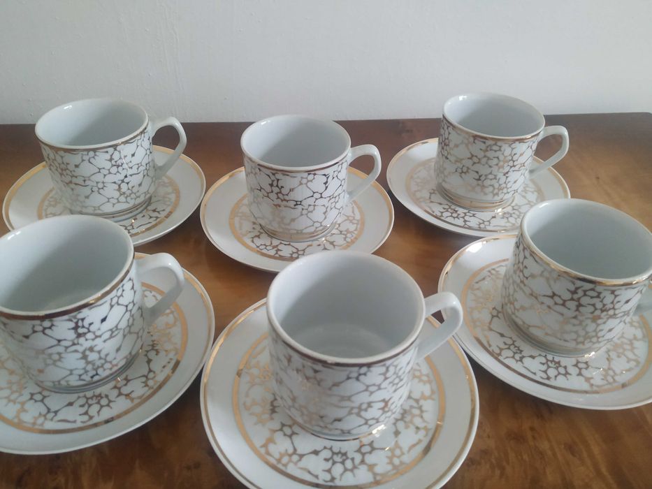 Porcelanowy serwis do kawy Chodzież