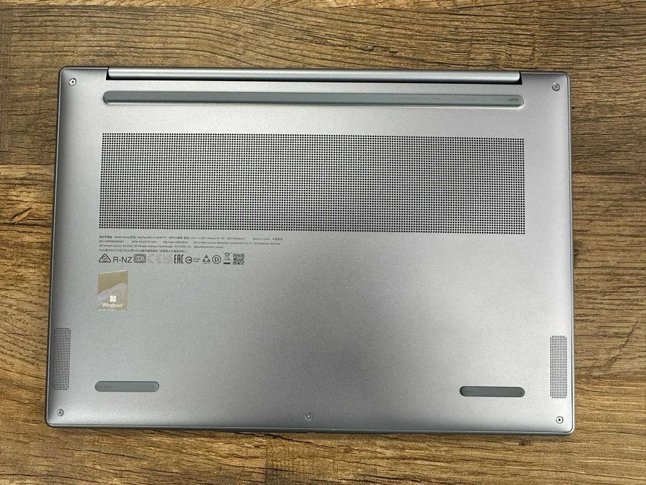 Laptop Lenovo IdeaPad Slim 5 13ARP10 AMD RYZEN 7 7735HS/16GB/1024GB/WIN gwarancja