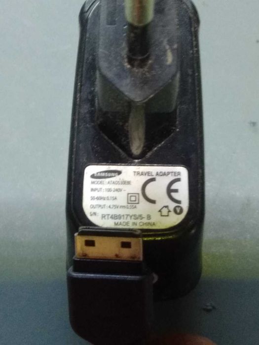 Блоки живлення на телефони (старі марки)