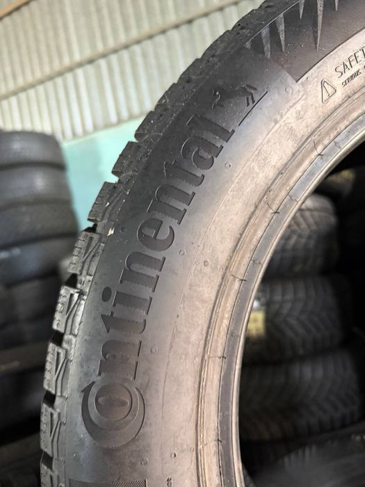 225/55R17 Continental 2025p