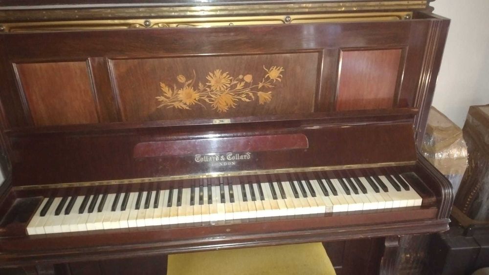 Piano Collard & Collard